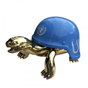 UN Blue Helmet – van Apple