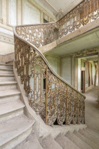 Stairway treasure III – Celina Dorrestein