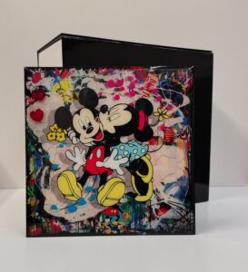 Mini Mouses in Love – Micha Baker