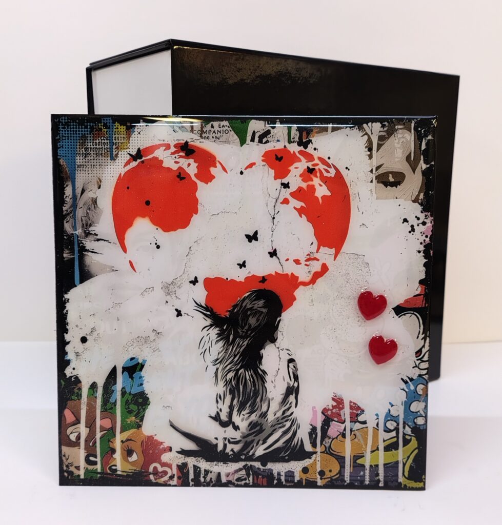 Mini World Heart – Micha Baker