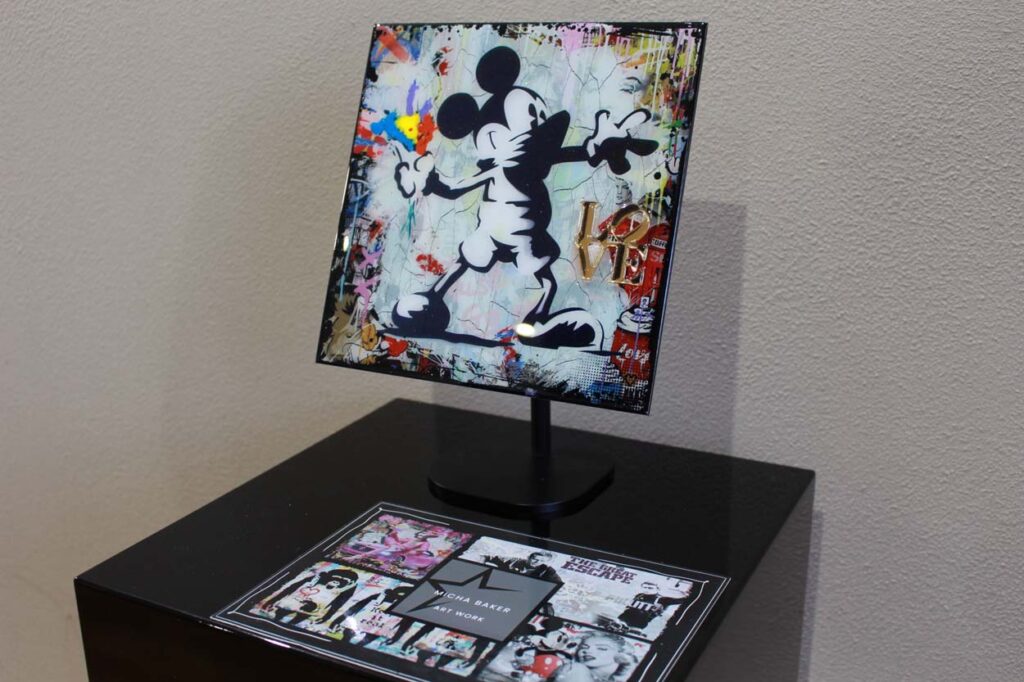 Mini Thrower Mouse II – Micha Baker