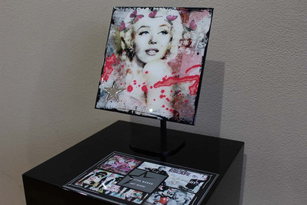 Mini Monroe II – Micha Baker