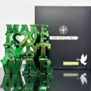 Make love not war green – van Apple
